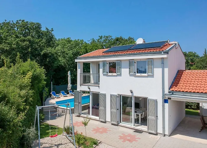 Graziani By Interhome Kornić