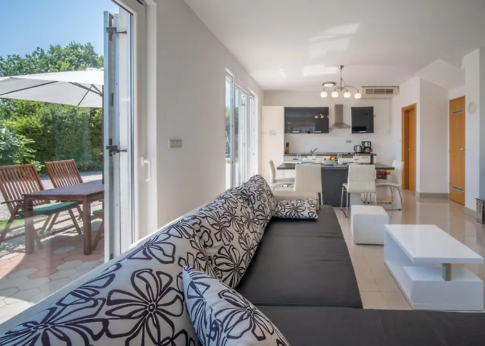 Casa vacanze Graziani By Interhome Kornić