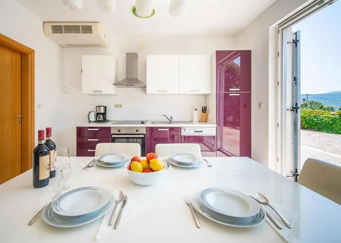 Graziani By Interhome *