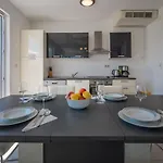 Graziani By Interhome Дом отдыха