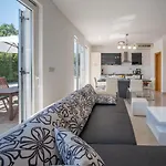 Дом отдыха Graziani By Interhome Корнич