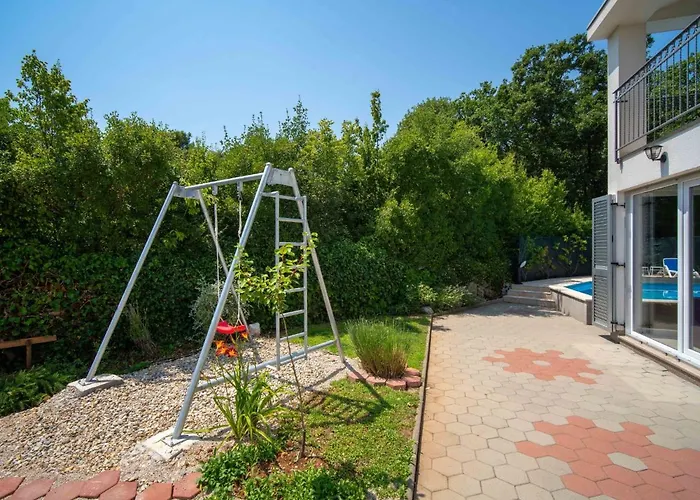 Graziani By Interhome