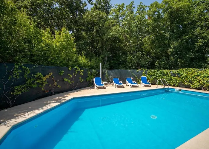 Graziani By Interhome Kornić